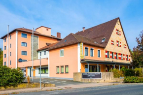 Отель Hotel Wilder Mann  Рюккерсдорф